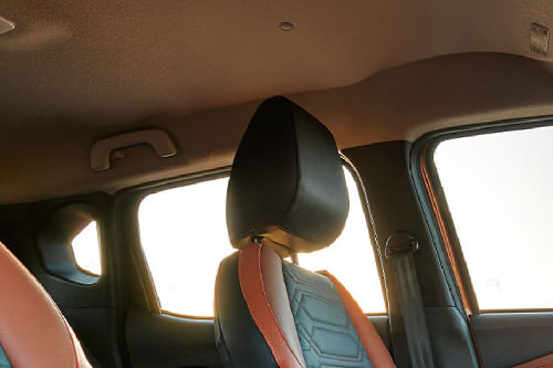 ماغنيت Front Seat Headrest