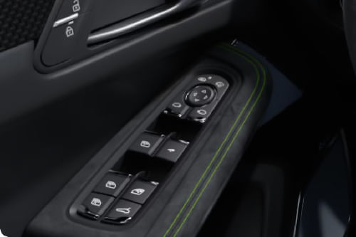 بورش ماكان Drivers Side In Side Door Controls