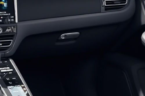 بورش ماكان Glove Box