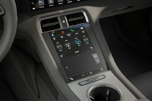 Front AC Controls of Porsche Taycan