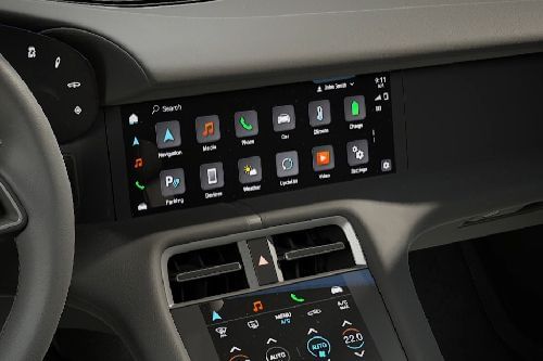 Stereo View of Taycan