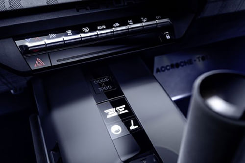 Front AC Controls of Renault 5 TURBO 3E