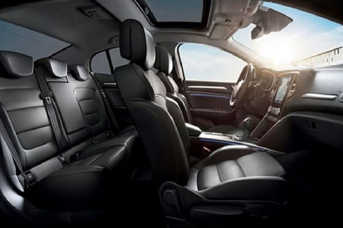 Renault Megane Front And Rear Seats Together