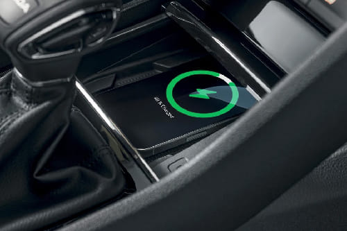 Power Accessories Outlet View of Skoda Karoq