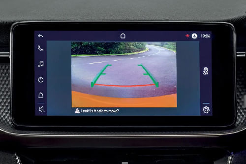 Kushaq Parking Assist