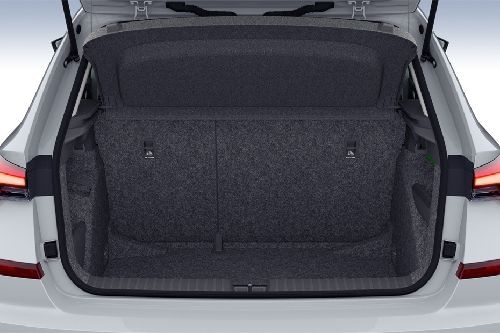 Storage Closer View of سكودا كامييك 