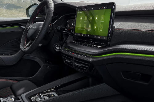 أوكتافيا آر إس Center Console