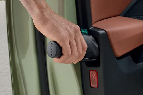 door handle interior of Skoda Superb Wagon