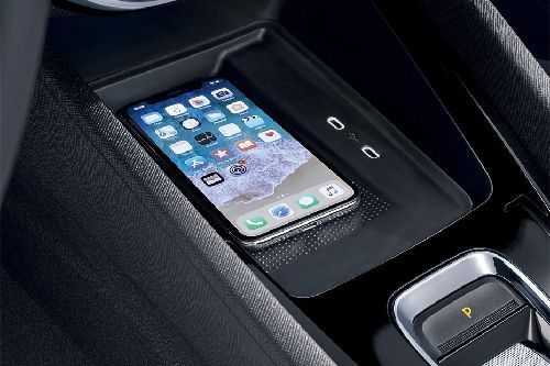 Power Accessories Outlet View of Skoda Octavia