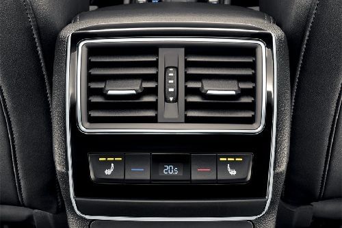 Superb Rear AC Controls