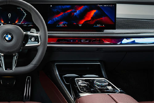 الفئة 7 Center Console