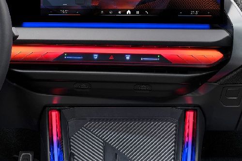 Front AC Controls of بي إم دبليو X3