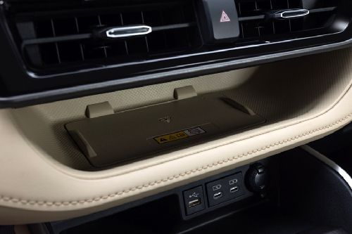 Toyota Highlander Glove Box