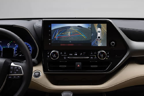 هايلاندر Parking Assist