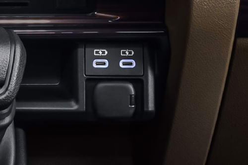 Power Accessories Outlet View of Toyota Land Cruiser 70 Pickup