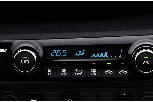 Front AC Controls of Toyota Hilux