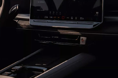 Front AC Controls of Volkswagen Jetta