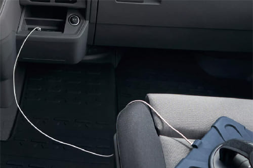 Power Accessories Outlet View of Volkswagen Crafter