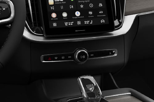 Front AC Controls of فولفو XC90