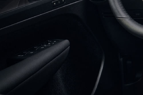 فولفو إي سي 40 Drivers Side In Side Door Controls