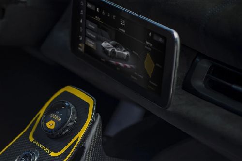 Stereo View of GT2 Stradale