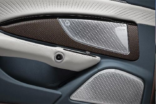 Speakers View of مازيراتي جران كابريو