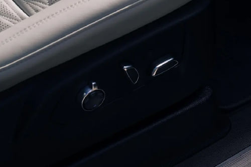 كاديلاك إسكاليد-في Seat Adjustment Controllers