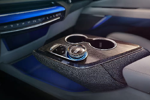 Center Controls of كاديلاك أوبتيك