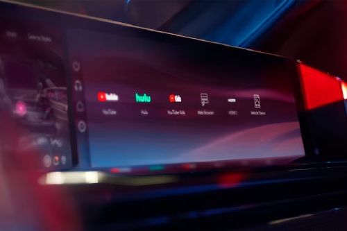 Stereo View of ESCALADE IQ