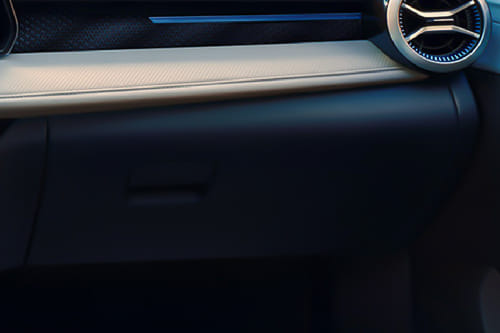 Chevrolet Cruze Glove Box