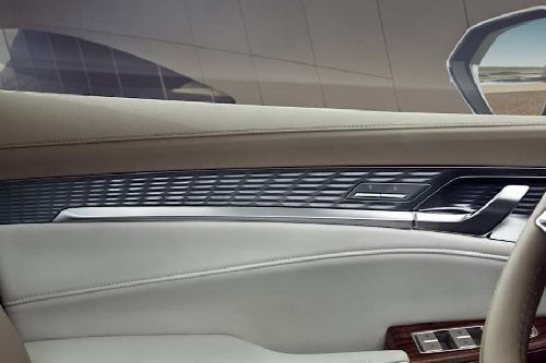 door handle interior of إم جي RX9