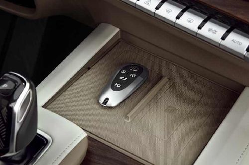 إم جي RX9 Keychain Fob