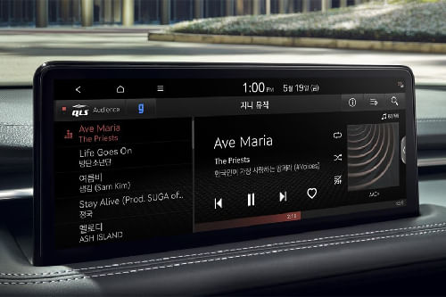 Stereo View of G70 SB