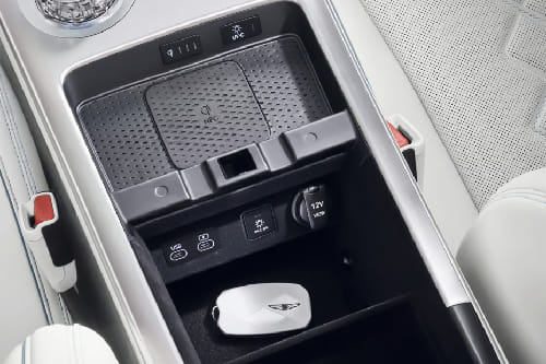 EV GV 70 Front Center Divider