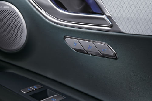 جينيسيس جي في 80 كوبيه Seat Adjustment Controllers