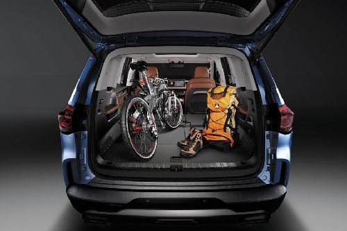 Storage Closer View of ماكسيوس D90