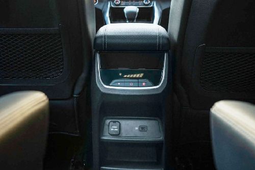 G50 Armrest Rear