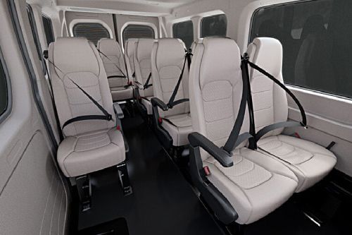 ماكسيوس في 90 Passengers View