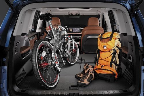 Folding Seats of ماكسيوس دي 90 برو