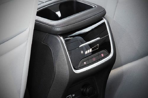 G50 Plus Rear AC Controls