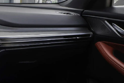 CS35 Plus Front Side Ac Vents