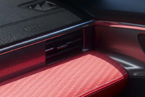 Jolion Front Side Ac Vents