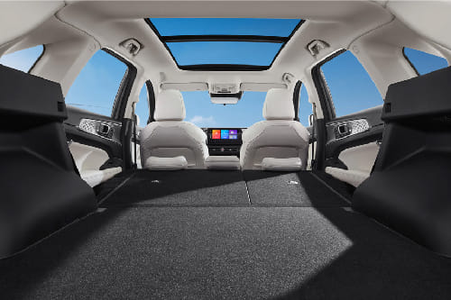 Folding Seats of هافال جوليون ماكس