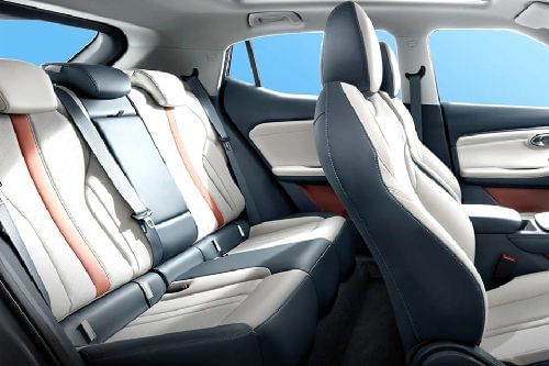 GAC GS3 EMZOOM Front And Rear Seats Together