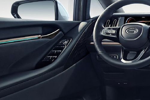 جي أي سي M8 Drivers Side In Side Door Controls