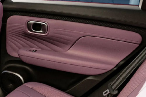 door handle interior of GAC Aion UT