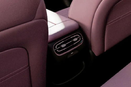 Aion UT Rear AC Controls