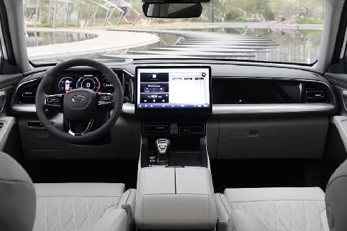 Dashboard View of GS8 Traveller