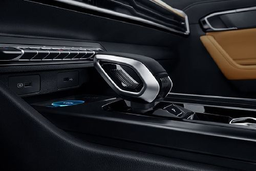 Geely Okavango Gear Shifter