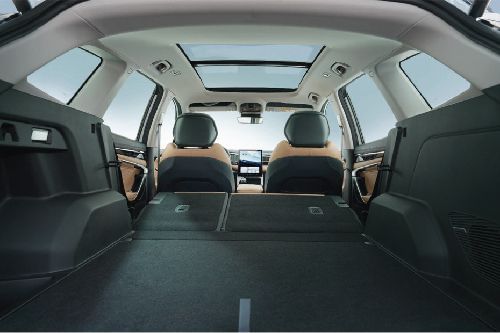 Folding Seats of جيلي ستاراي